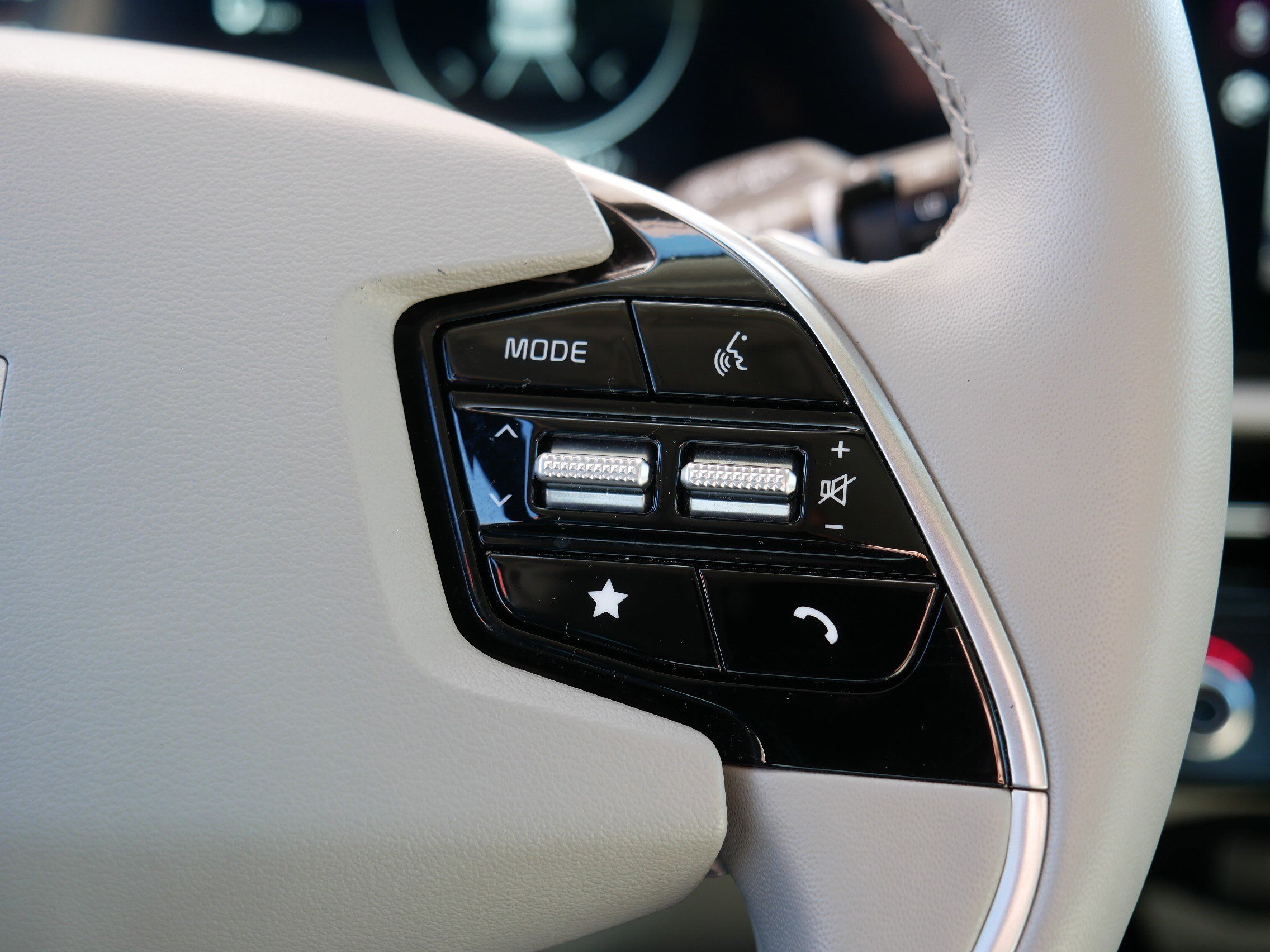 Certified 2023 Kia Niro Wave w/ Wave Preserve Package image 29