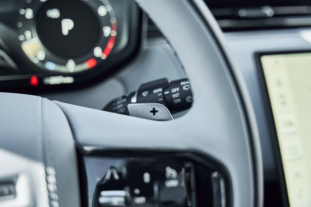 Used 2025 Land Rover Range Rover Sport Autobiography image 49