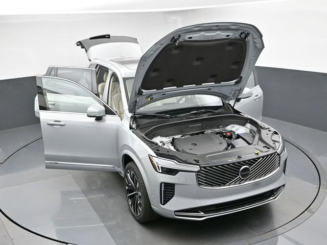 New 2026 Volvo XC90 B6 Ultra w/ Protection Package image 42