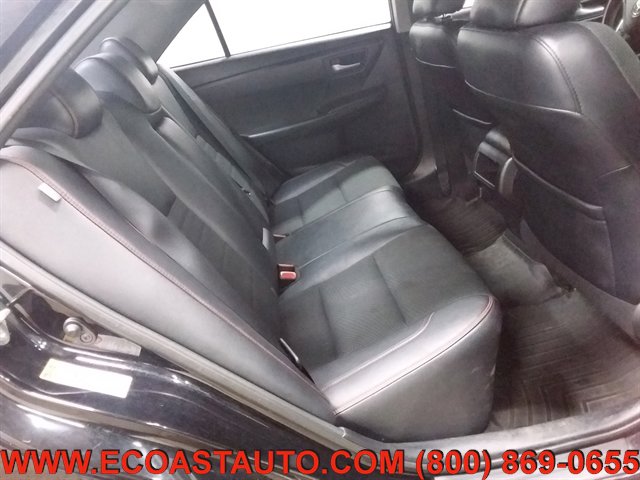 Used 2017 Toyota Camry SE FWD image 15