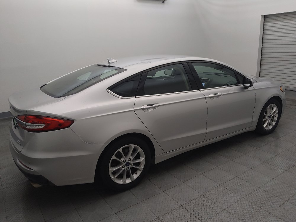 Used 2019 Ford Fusion SE FWD image 10