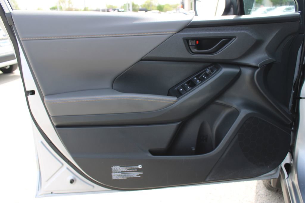 Used 2025 Subaru Crosstrek 2.5i Wilderness w/ Crosstrek Mirror Package AWD/4WD image 9