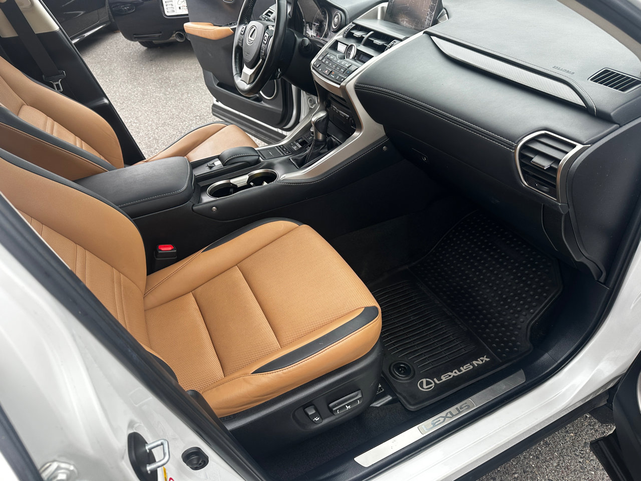 Used 2015 Lexus NX 200t F Sport image 21