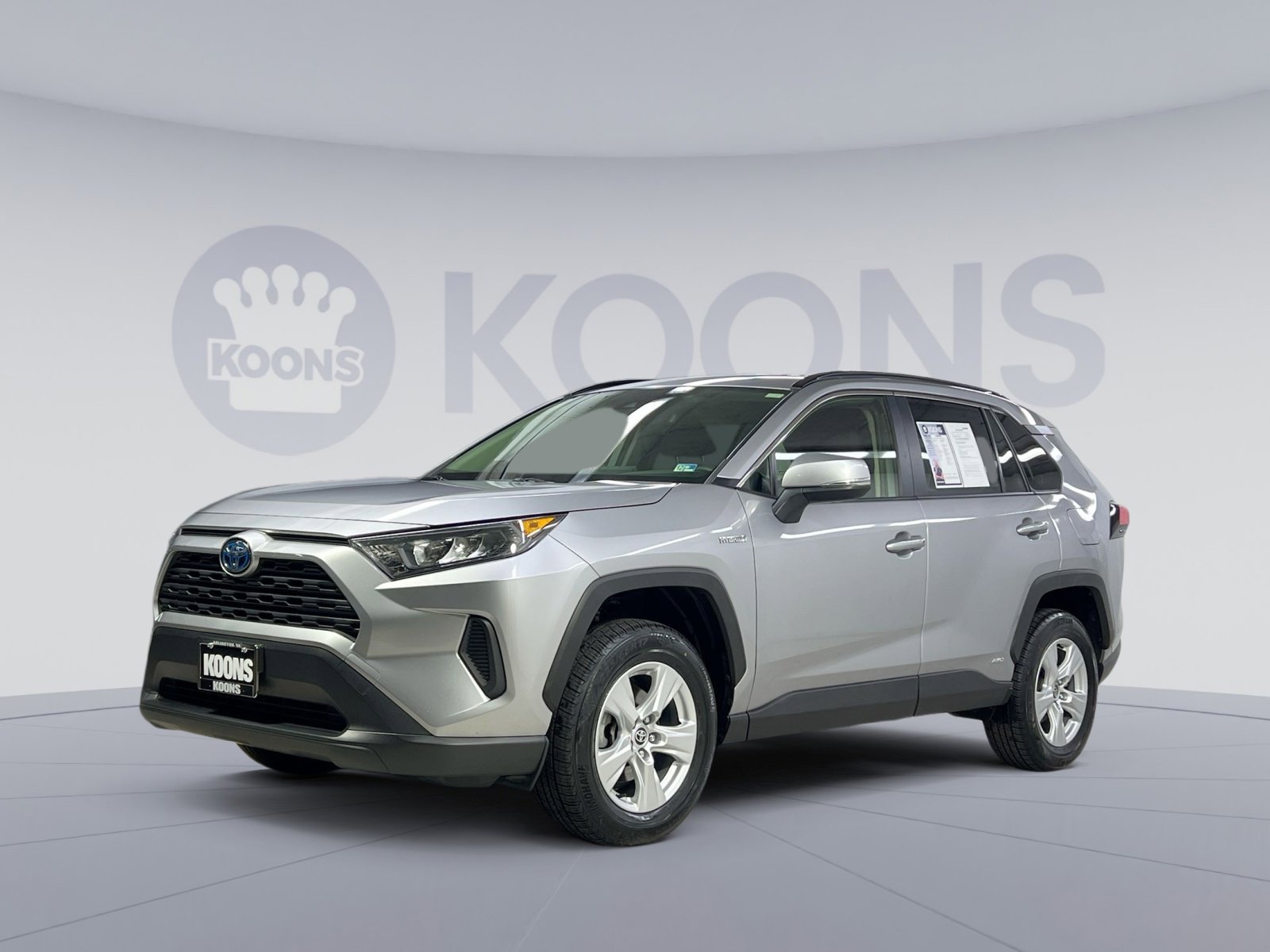 Used 2020 Toyota RAV4 LE w/ Carpet Mat Package