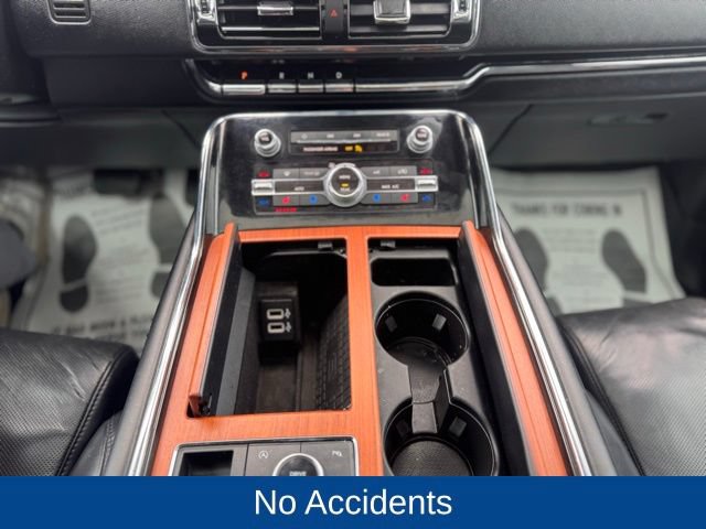 Used 2019 Lincoln Navigator L Reserve AWD/4WD image 20