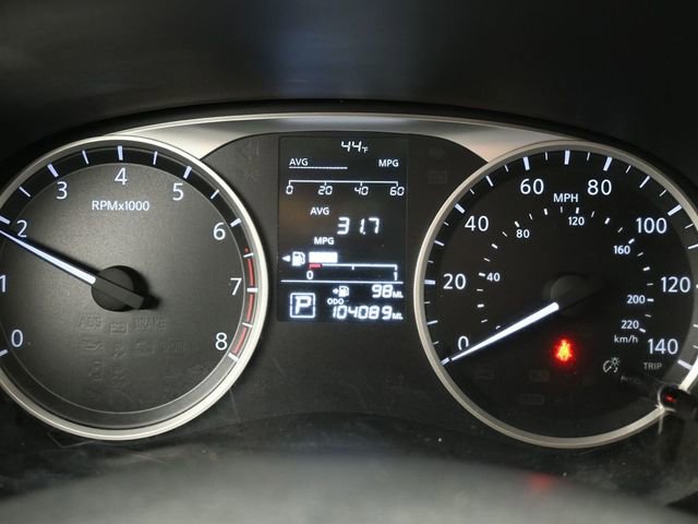 Used 2019 Nissan Kicks S image 37