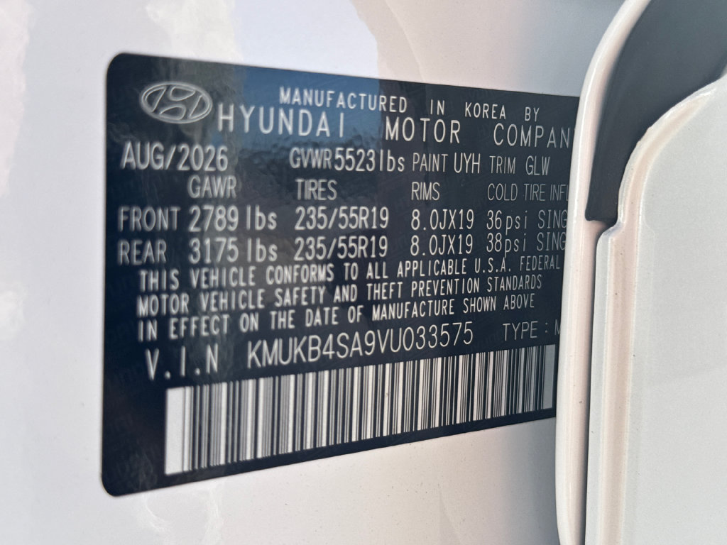 New 2027 Genesis GV60 RWD image 33