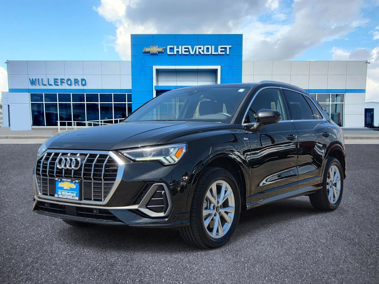 Used 2025 Audi Q3 2.0T Premium
