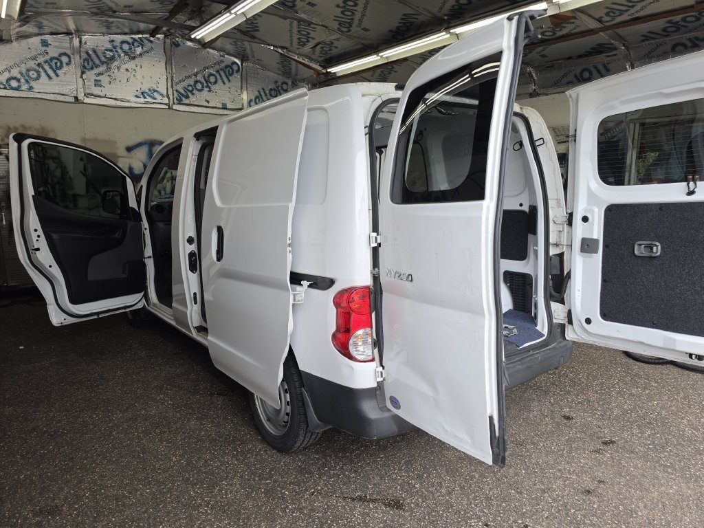 Used 2021 Nissan NV200 S w/ Back Door Glass Package FWD image 6
