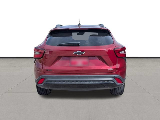 Certified 2024 Chevrolet Trax RS w/ Sunroof Package FWD image 5