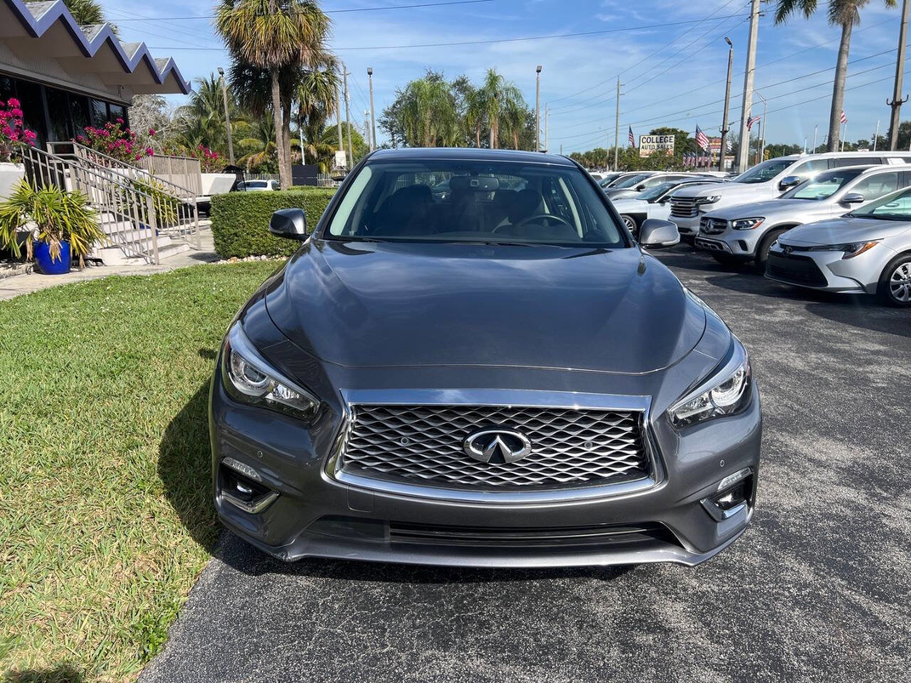 Used 2022 INFINITI Q50 Luxe w/ Cargo Package AWD/4WD image 3