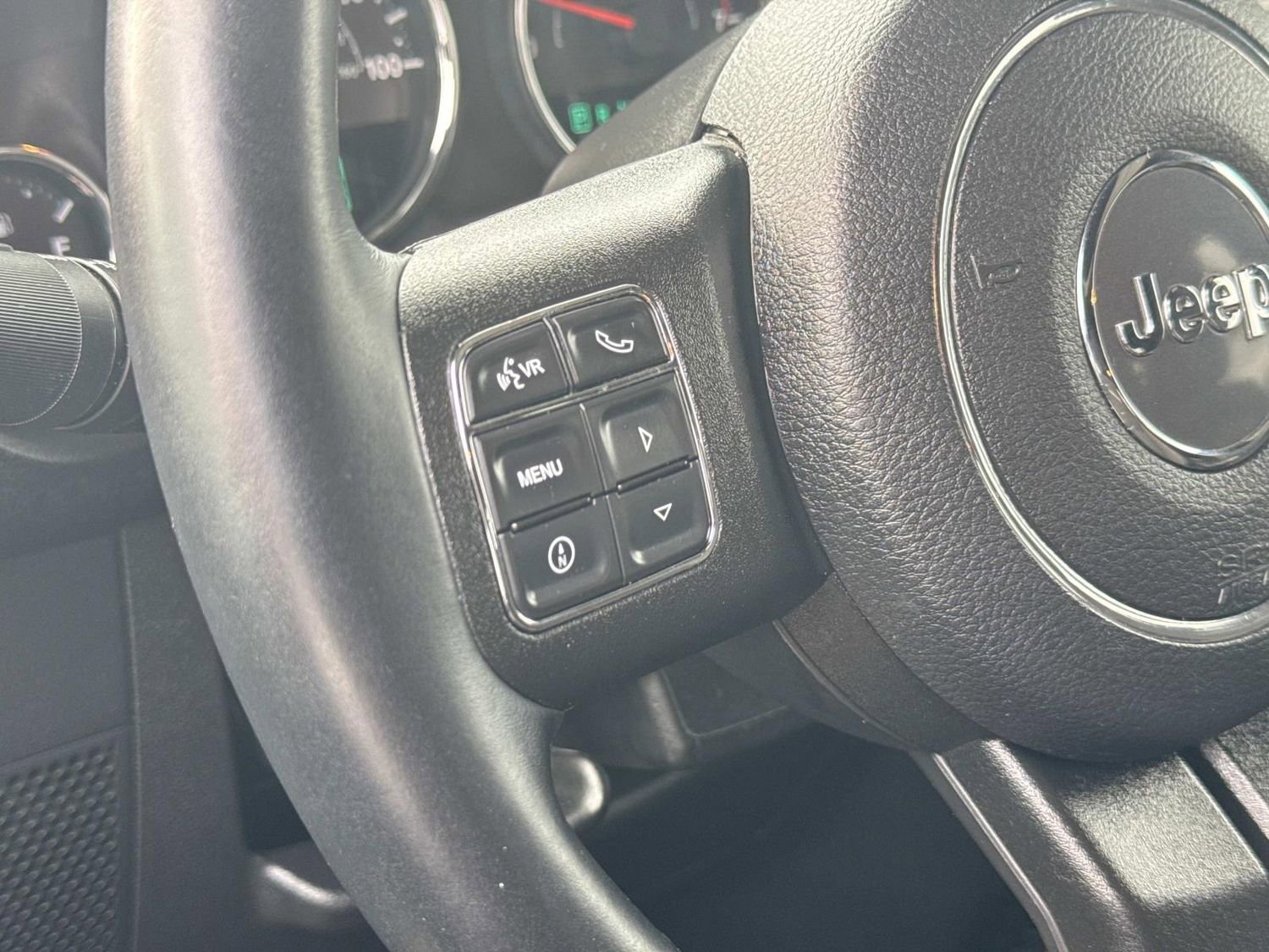 Used 2017 Jeep Wrangler Unlimited Sahara w/ Max Tow Package image 23