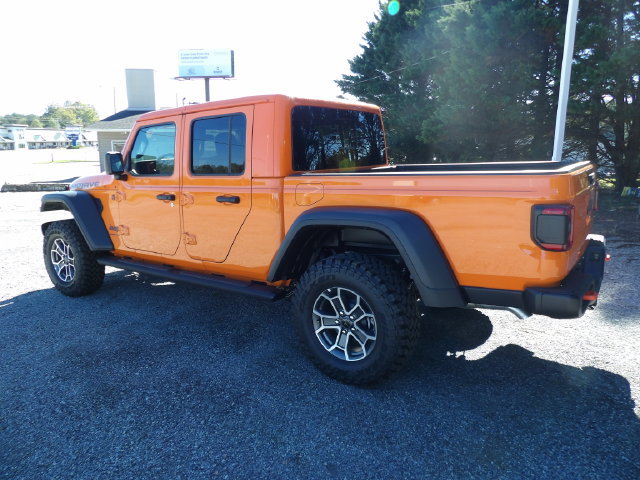 New 2026 Jeep Gladiator Mojave AWD/4WD image 3