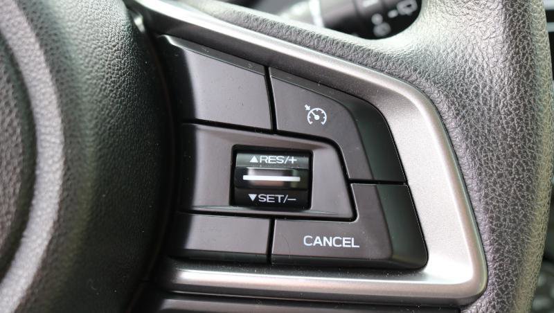 Used 2018 Subaru Impreza 2.0i Premium image 12