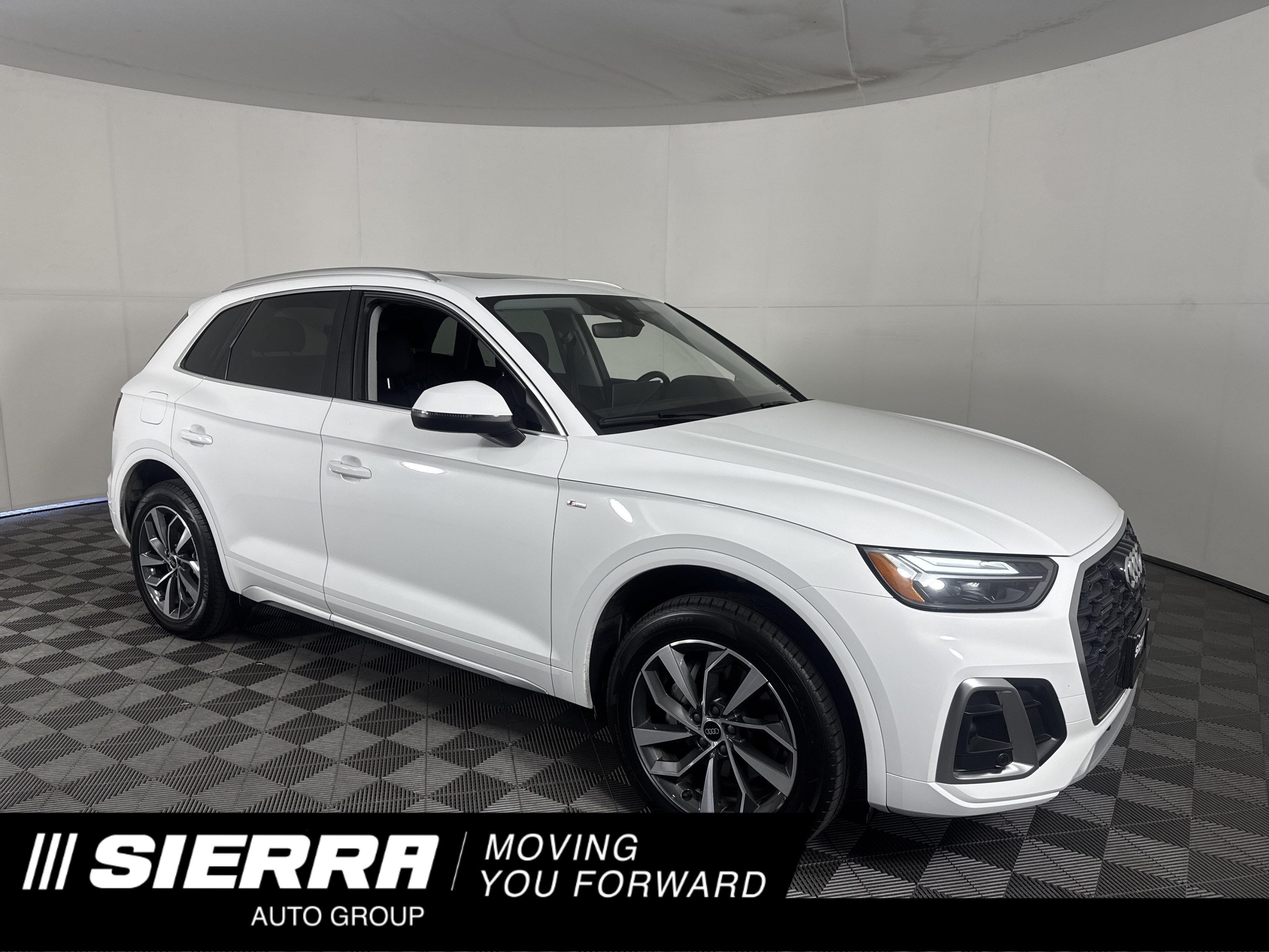 Used 2024 Audi Q5 2.0T Premium Plus
