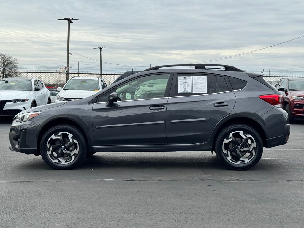 Used 2022 Subaru Crosstrek 2.5i Limited w/ Moonroof Package 2 image 4