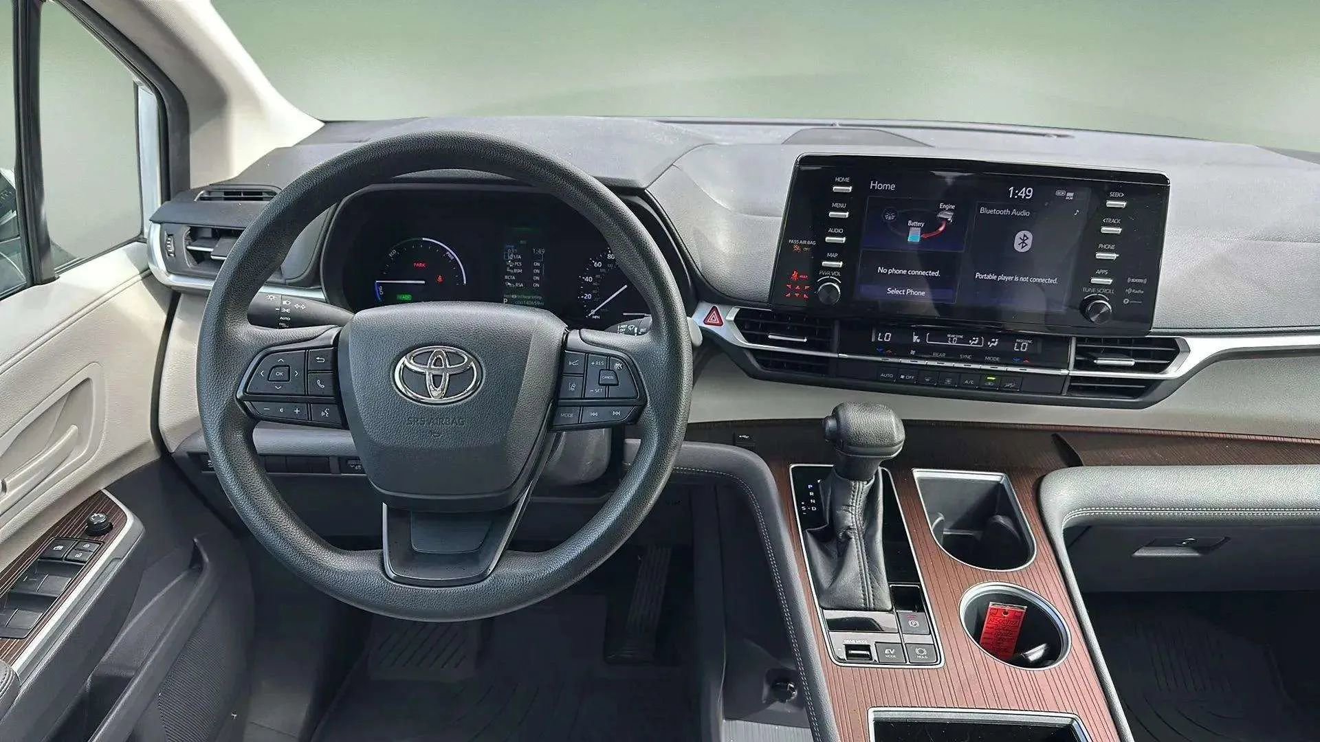 Used 2022 Toyota Sienna LE image 24