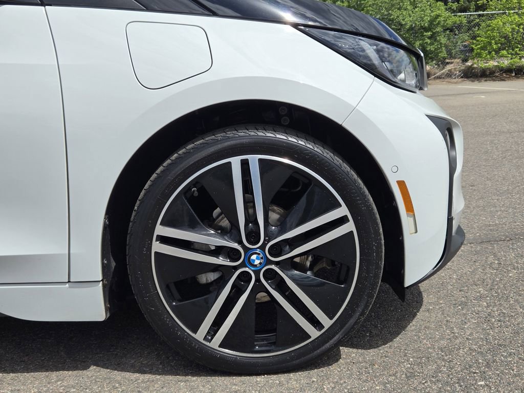 Used 2016 BMW i3 w/ Range Extender RWD image 9