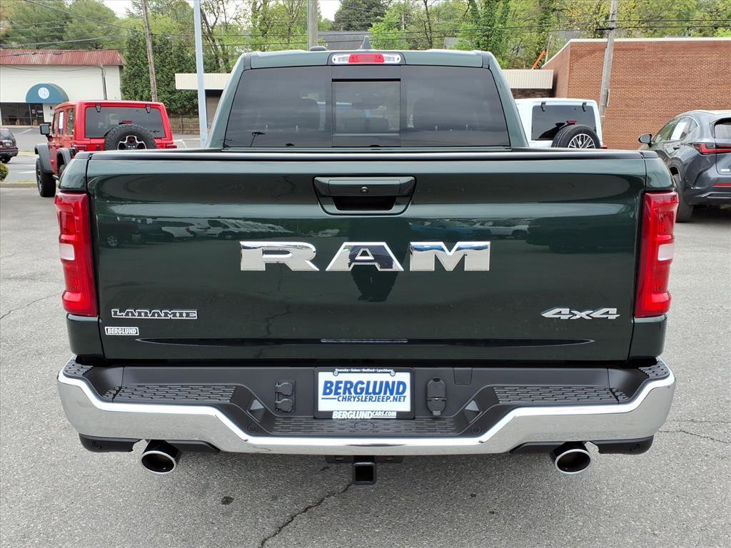 New 2026 RAM 1500 Laramie AWD/4WD image 5