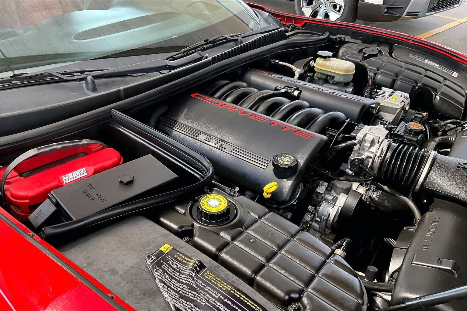 Used 2001 Chevrolet Corvette Coupe w/ Preferred Equipment Group2 RWD image 29