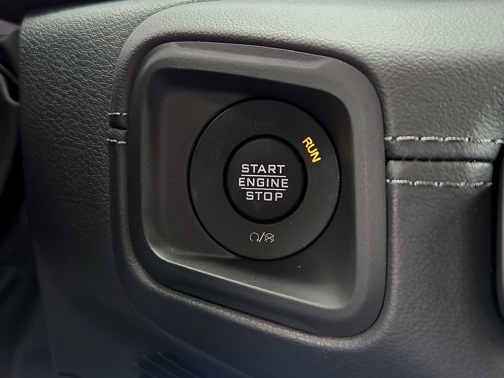New 2026 Jeep Gladiator Mojave AWD/4WD image 16