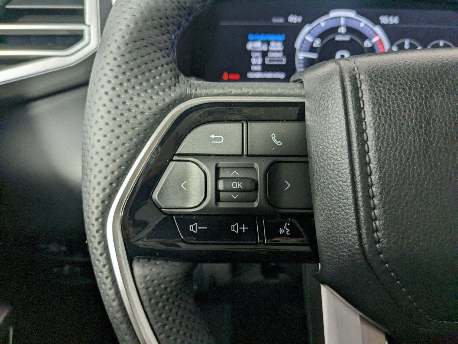 New 2025 Toyota Tundra Platinum image 14