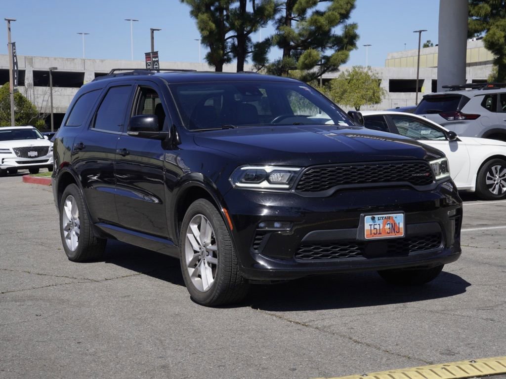 Used 2023 Dodge Durango GT image 2