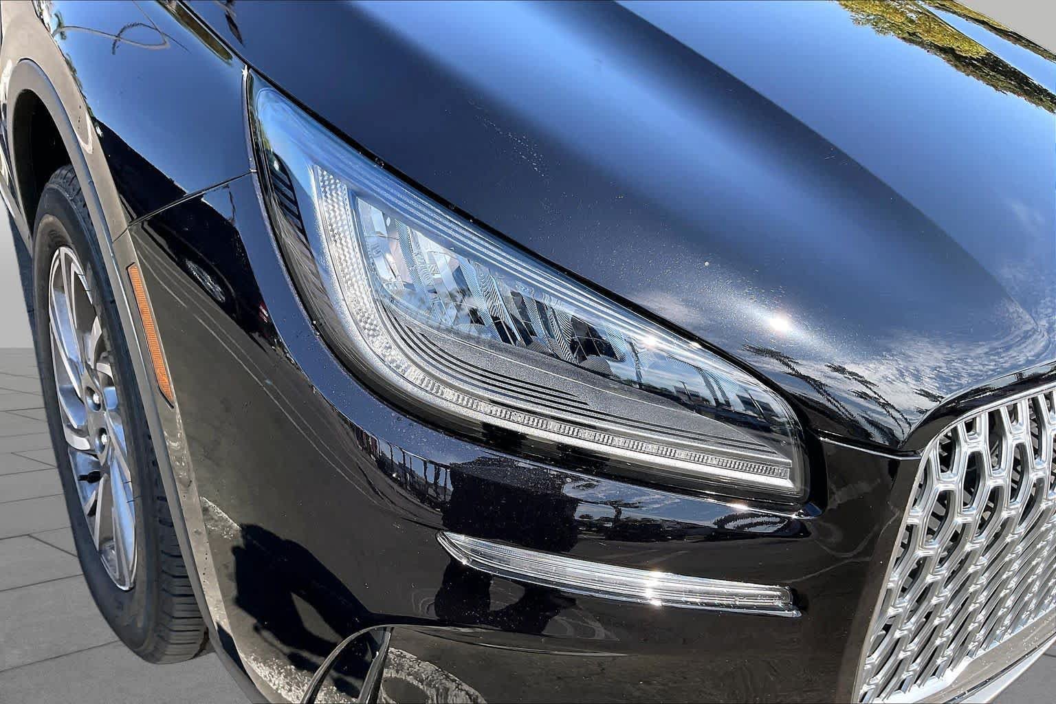 Used 2025 Lincoln Corsair FWD image 26