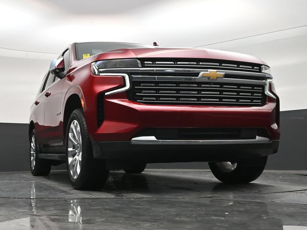 Used 2021 Chevrolet Tahoe Premier w/ Premium Package RWD image 26