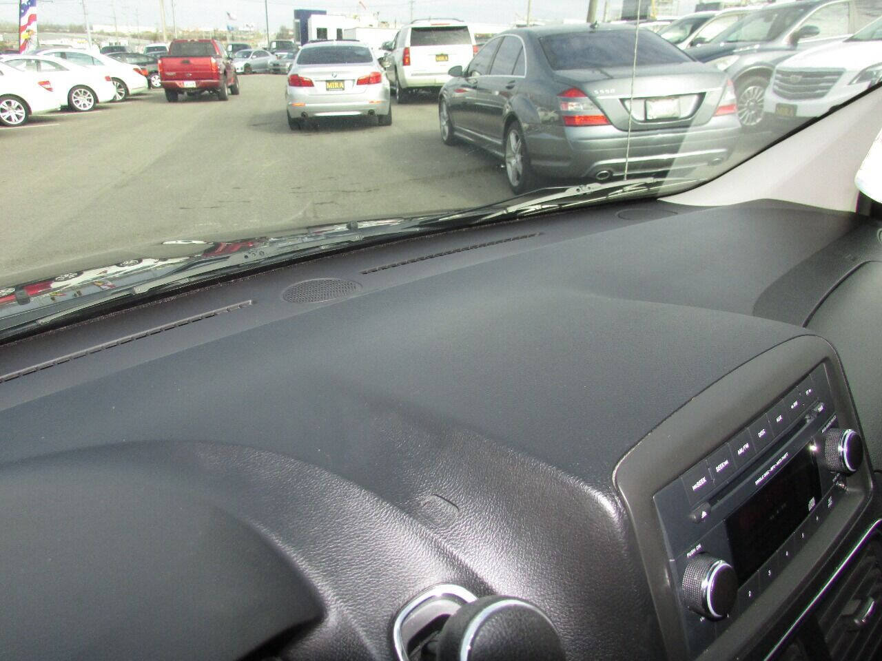 Used 2015 Dodge Grand Caravan SXT FWD image 55