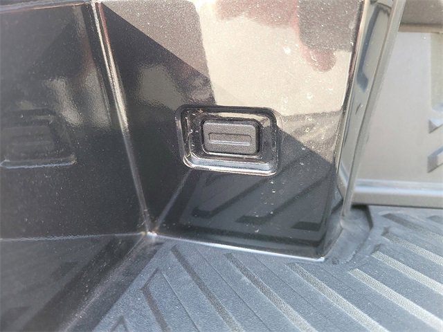 Used 2026 GMC Hummer EV SUV image 18