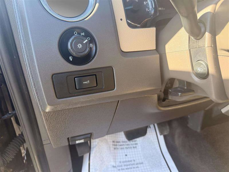 Used 2014 Ford F150 XLT w/ Equipment Group 302A Luxury image 29