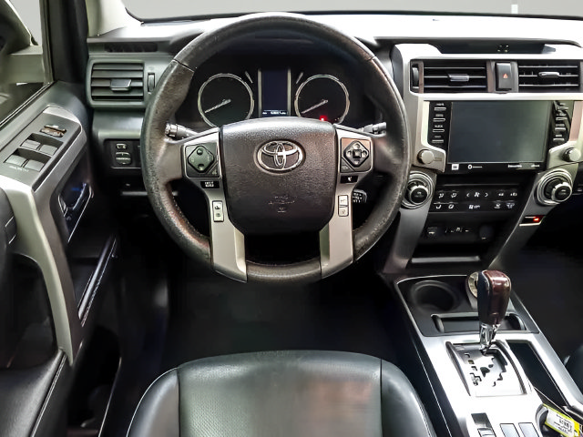 Used 2020 Toyota 4Runner Limited AWD/4WD image 13