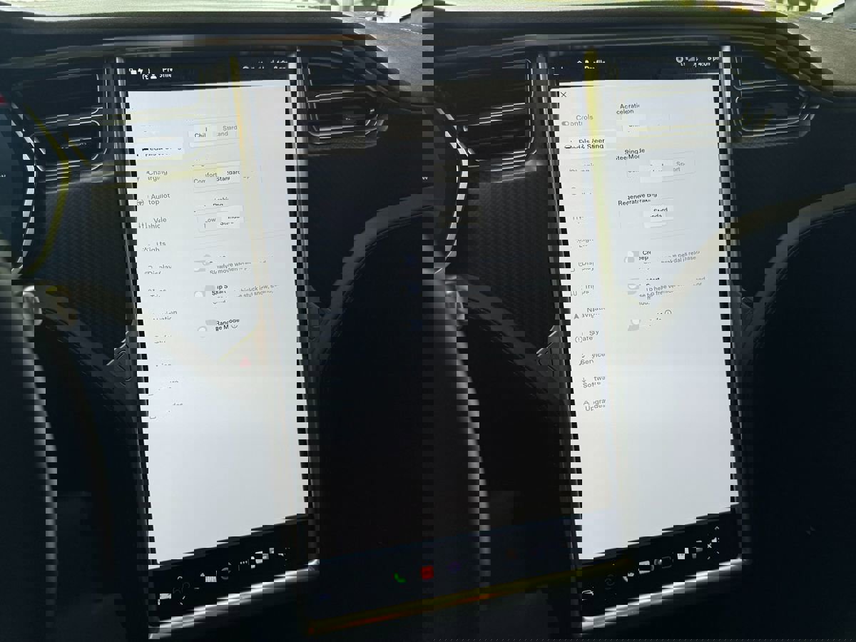 Used 2017 Tesla Model S 75D image 27