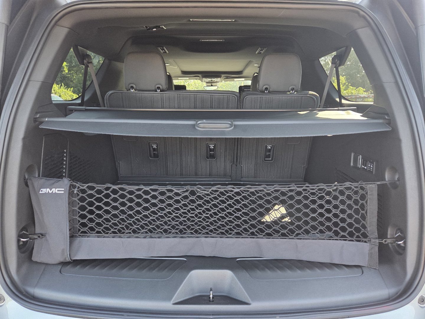 New 2026 GMC Yukon XL Elevation w/ Elevation Premium Package AWD/4WD image 24