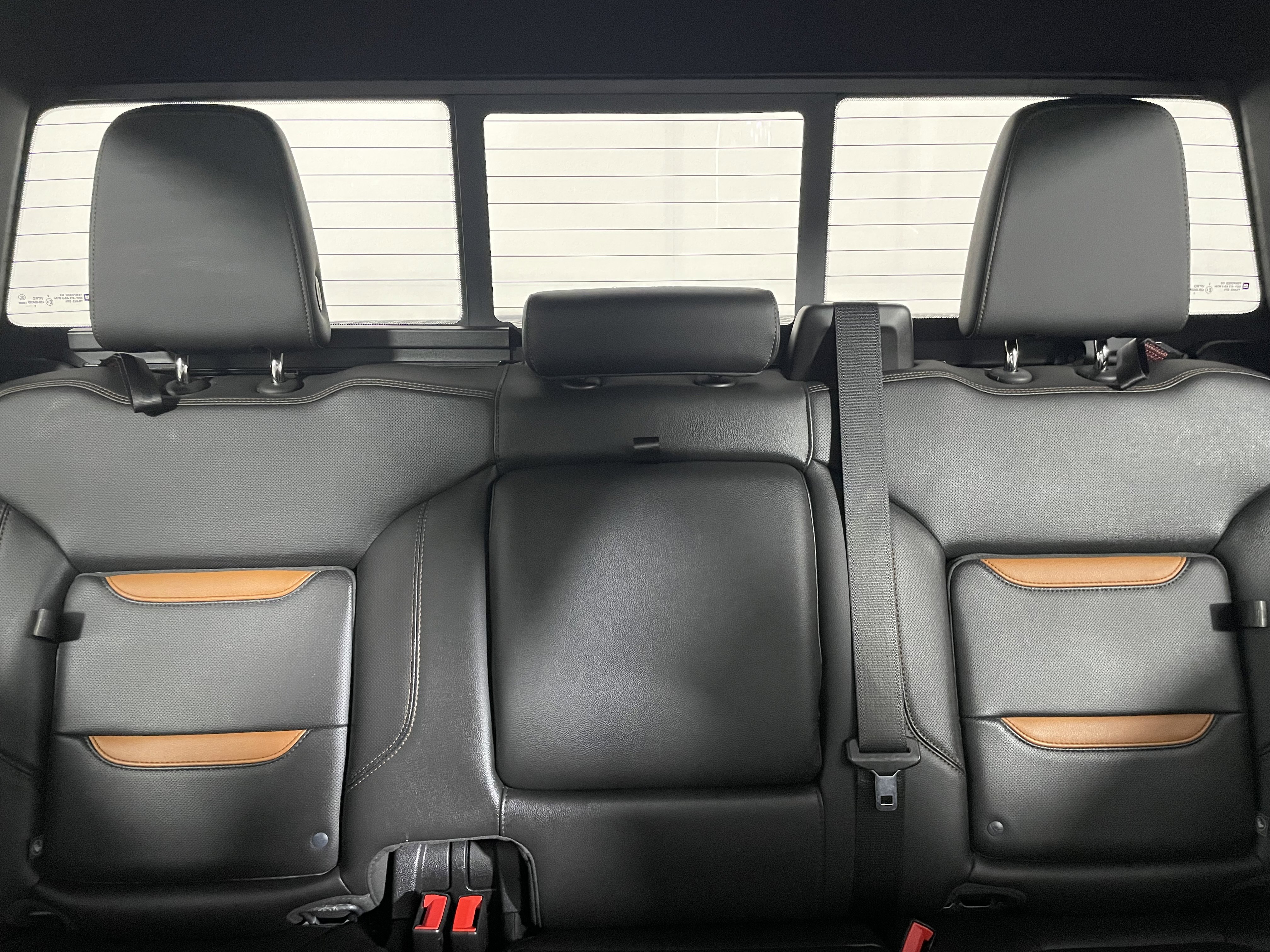 Used 2020 GMC Sierra 1500 AT4 w/ AT4 Premium Package image 14