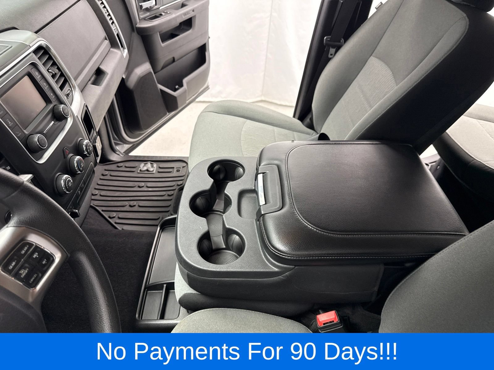Used 2022 RAM 1500 Classic SLT w/ Protection Group AWD/4WD image 22