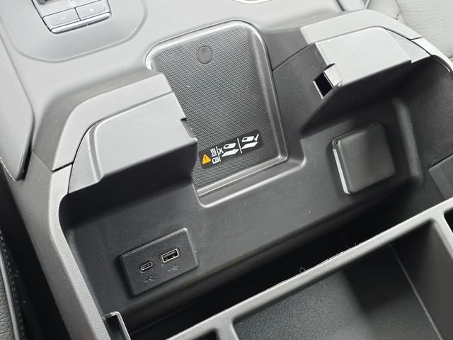 New 2026 GMC Sierra 1500 Denali w/ Denali Reserve Package image 18