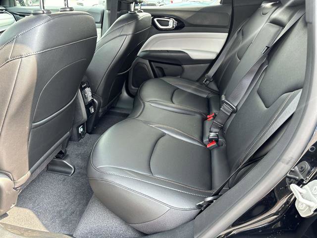 New 2024 Jeep Compass Limited image 5