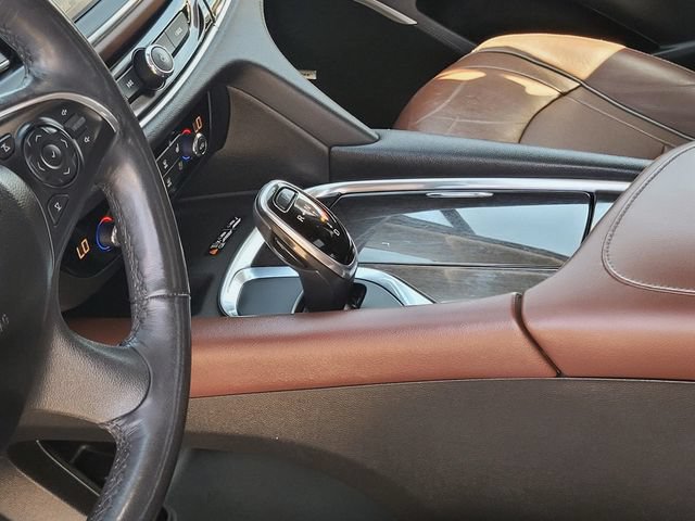 Certified 2019 Buick Enclave Avenir w/ Avenir Technology Package AWD/4WD image 19