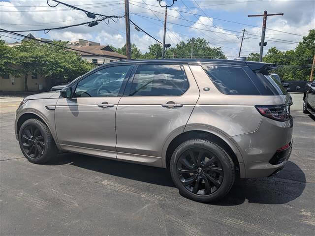 Used 2022 Land Rover Discovery Sport S R-Dynamic image 2