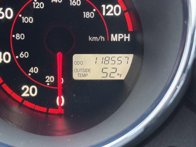 Used 2004 Toyota Matrix image 16