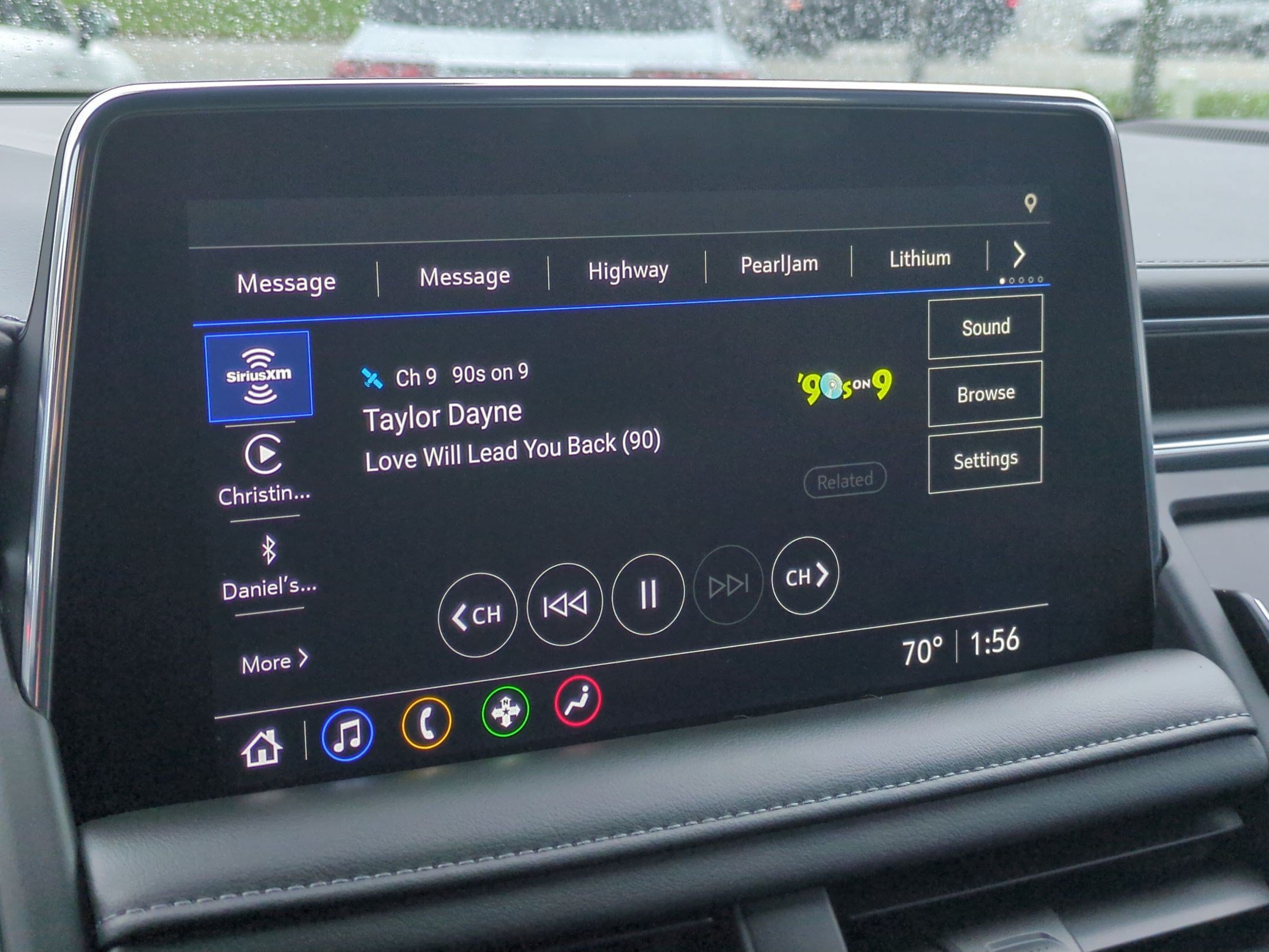 Used 2021 Chevrolet Suburban LT AWD/4WD image 20