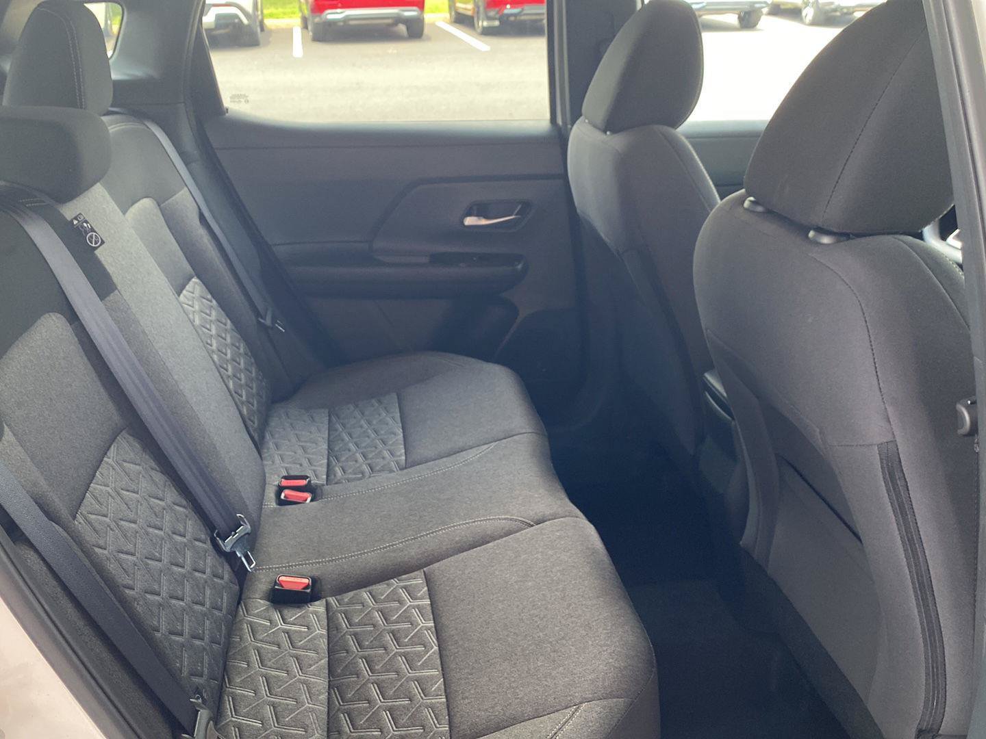 Certified 2025 Nissan Kicks SV AWD/4WD image 24