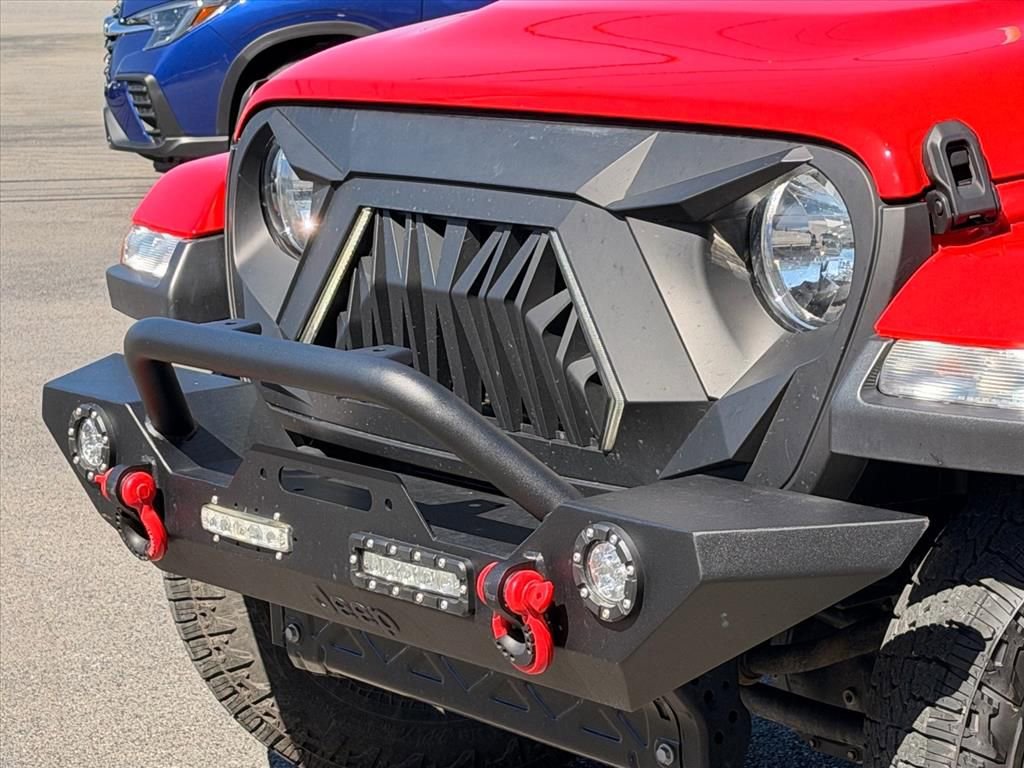 Used 2024 Jeep Gladiator Sport image 3