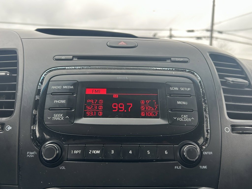 Used 2018 Kia Forte LX image 21