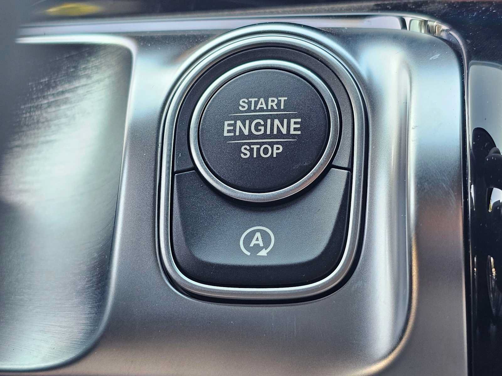 New 2026 Mercedes-Benz GLB 250 image 29