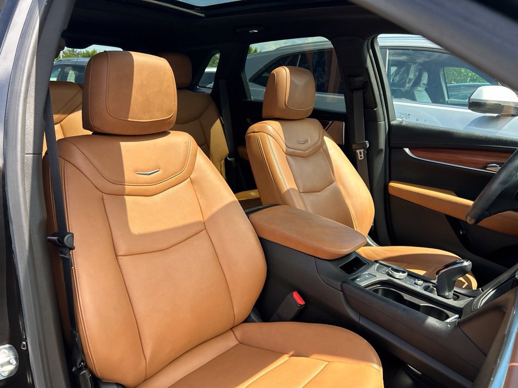 Used 2024 Cadillac XT5 Premium Luxury w/ Technology Package FWD image 46