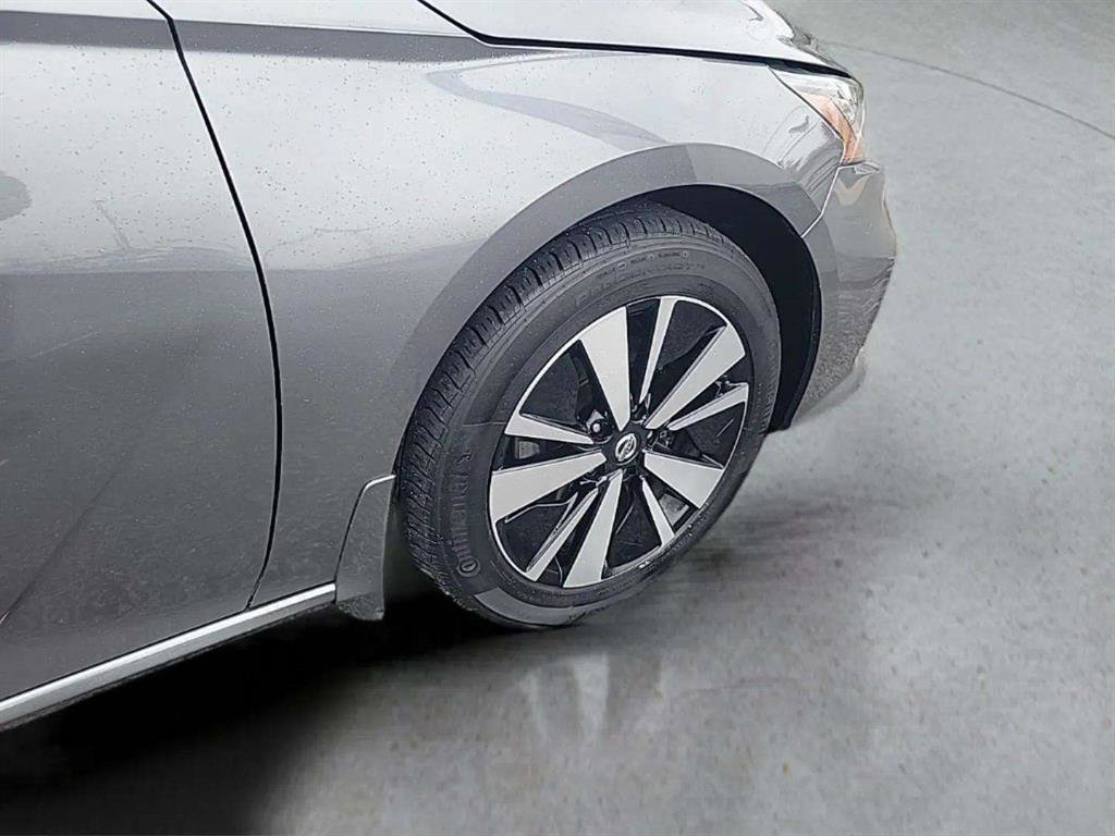 Used 2022 Nissan Altima 2.5 SV w/ SV Premium Package image 29