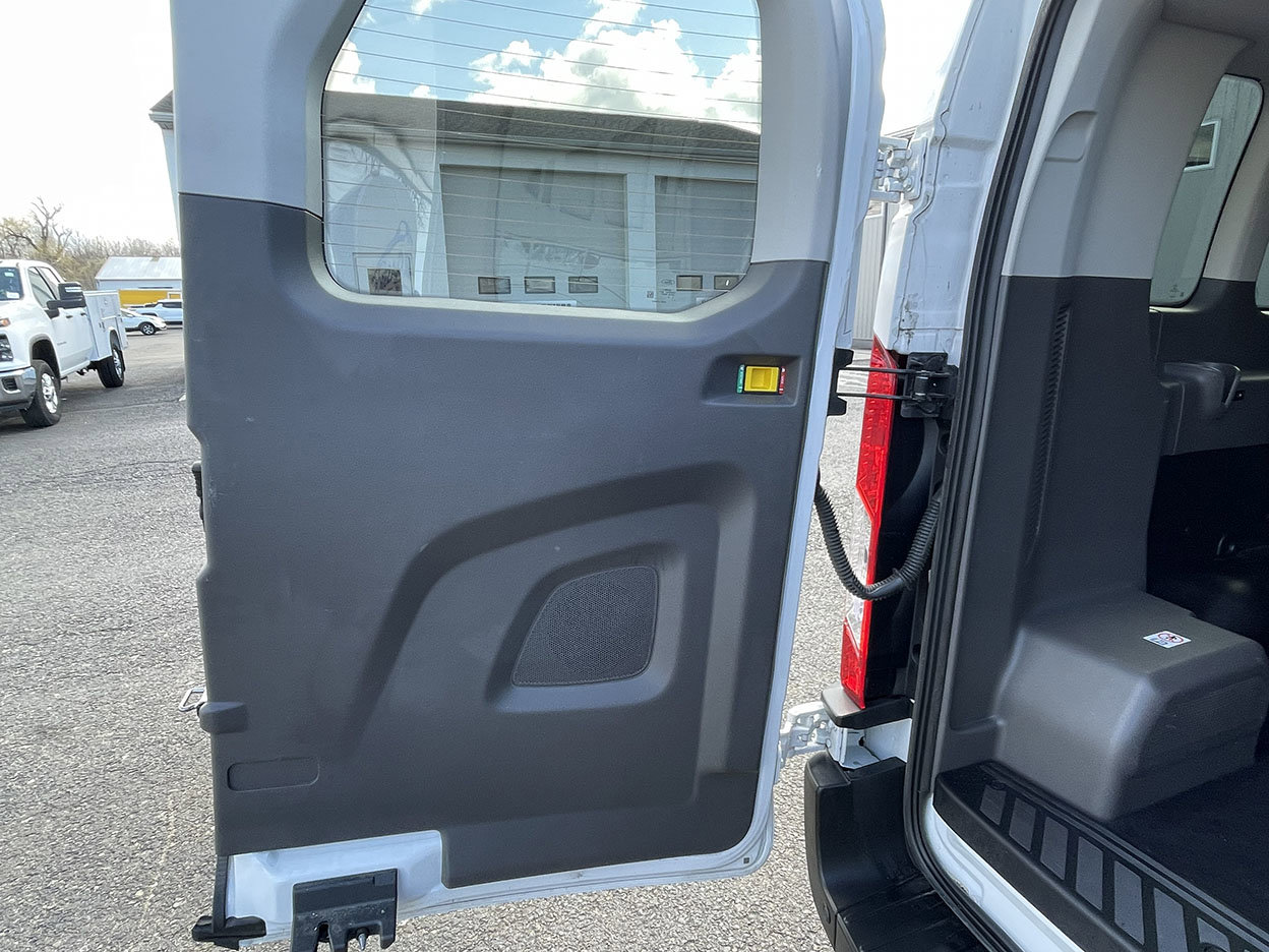 Used 2024 Ford Transit 350 XLT image 13